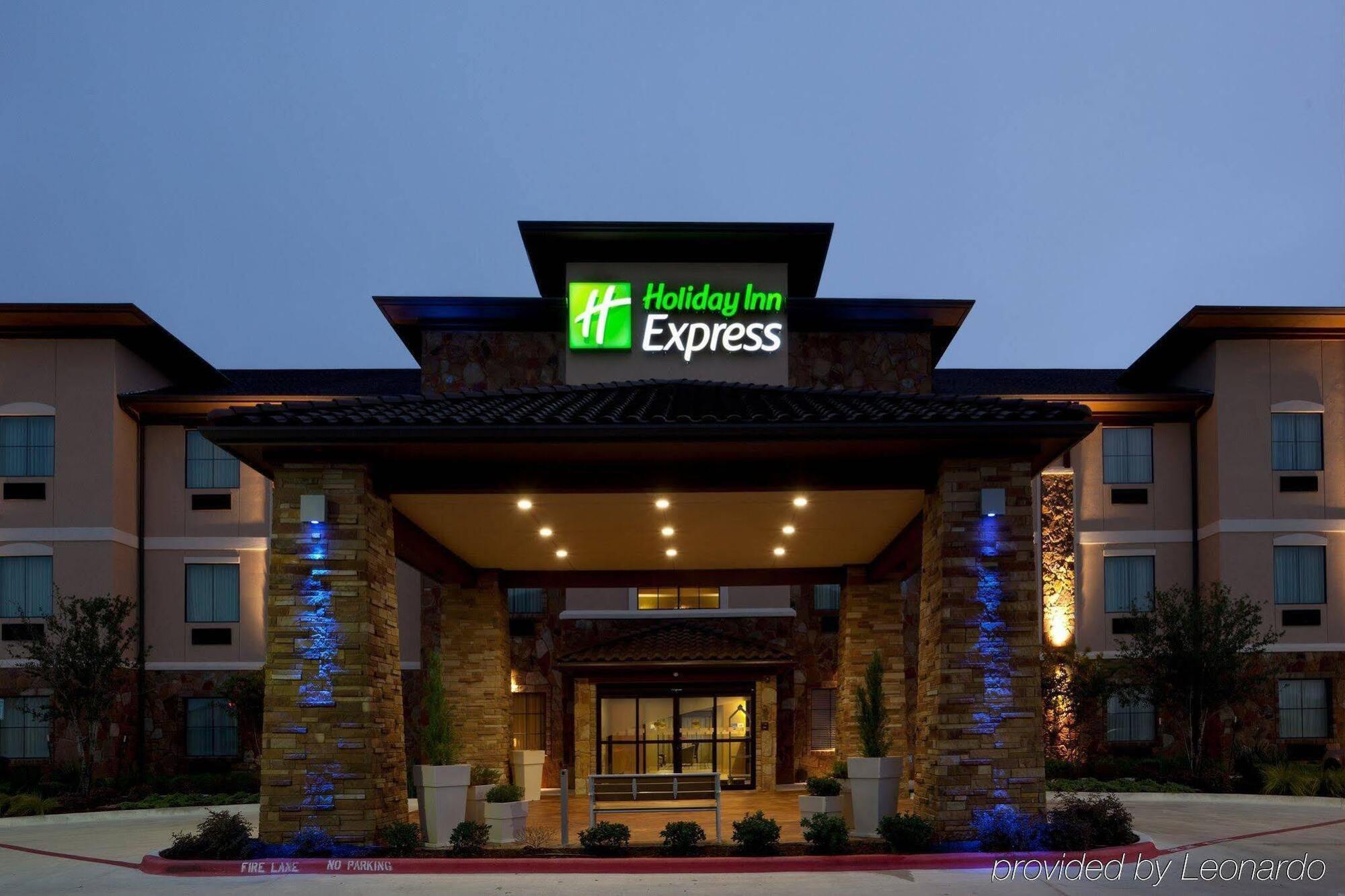 Holiday Inn Express Marble Falls By Ihg Esterno foto