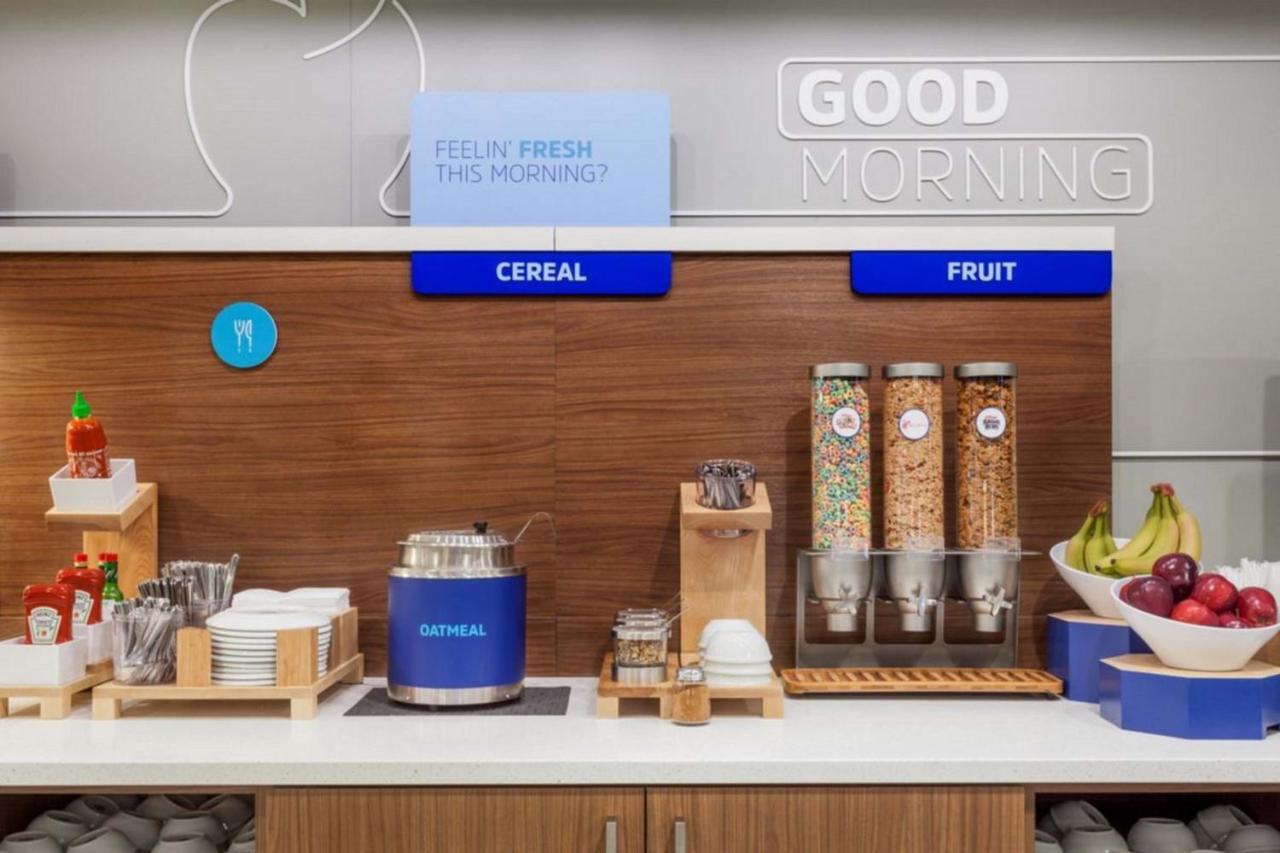 Holiday Inn Express Marble Falls By Ihg Esterno foto